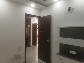 2 BHK Independent Builder Floor in Sector 8 Rohini for resale New Delhi. The reference number is 18716167