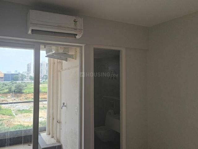 2 BHK Independent Builder Floor in Sector 92 for rent Gurgaon. The reference number is 20780667