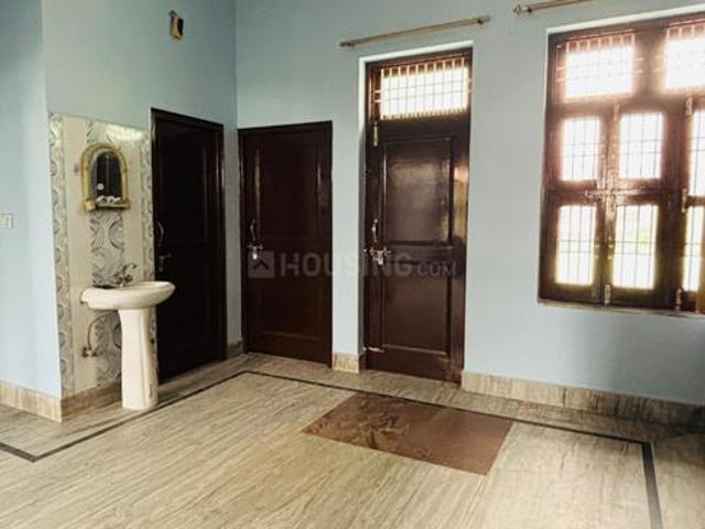 2 BHK Independent Builder Floor in Sector 02 for rent Bahadurgarh. The reference number is 21075486