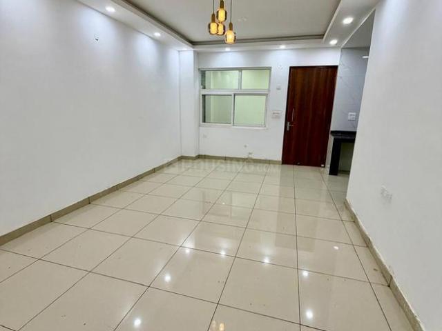 2 BHK Independent Builder Floor in Sector 102 for resale Noida. The reference number is 20695133
