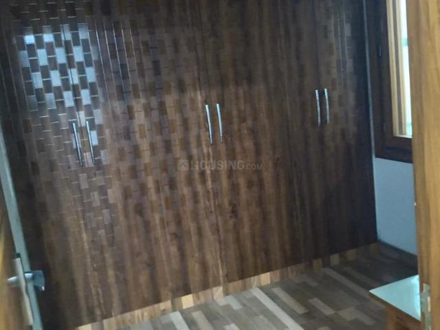 2 BHK Independent Builder Floor in Sector 105 for rent Noida. The reference number is 20738796
