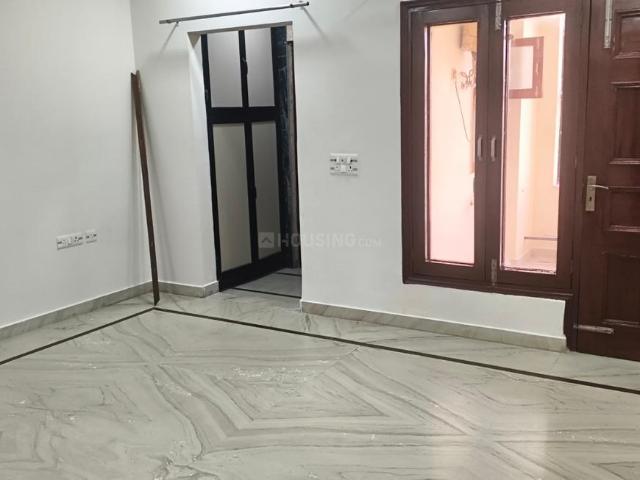 2 BHK Independent Builder Floor in Sector 105 for rent Noida. The reference number is 21341045