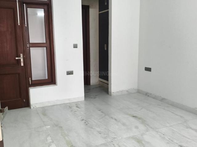 2 BHK Independent Builder Floor in Sector 108 for rent Noida. The reference number is 21112422