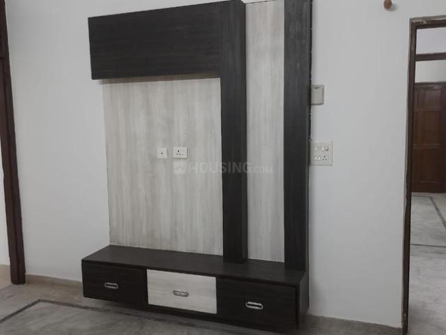 2 BHK Independent Builder Floor in Sector 10A for rent Gurgaon. The reference number is 21186364