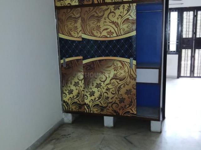 2 BHK Independent Builder Floor in Sector 11 Rohini for rent New Delhi. The reference number is 20865373