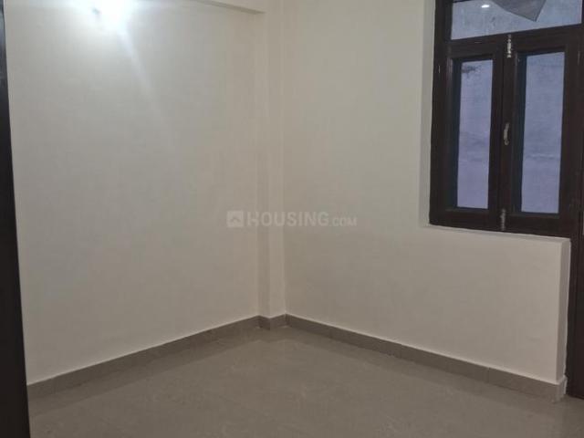 2 BHK Independent Builder Floor in Sector 122 for rent Noida. The reference number is 20781964