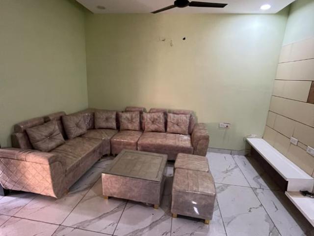 2 BHK Independent Builder Floor in Sector 127 for rent Mohali. The reference number is 19403998