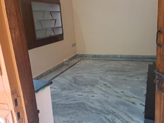 2 BHK Independent Builder Floor in Sector 12 for rent Noida. The reference number is 20929456