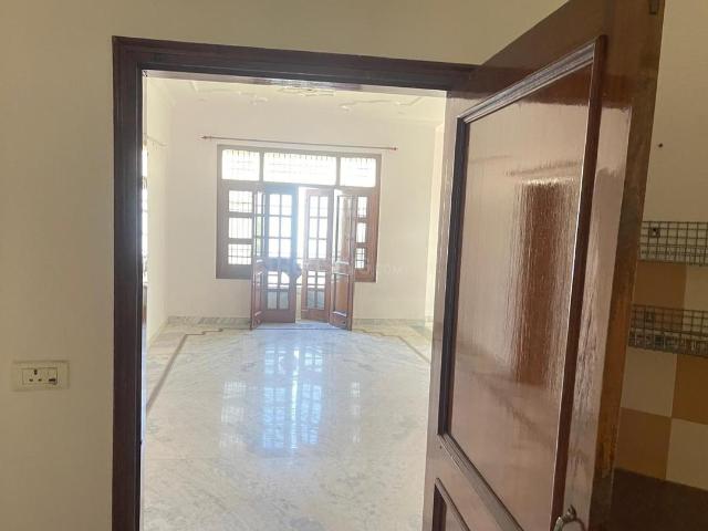 2 BHK Independent Builder Floor in Sector 12 for rent Panchkula. The reference number is 16323758