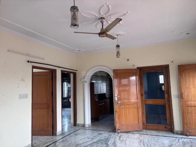2 BHK Independent Builder Floor in Sector 17 for rent Faridabad. The reference number is 19785791