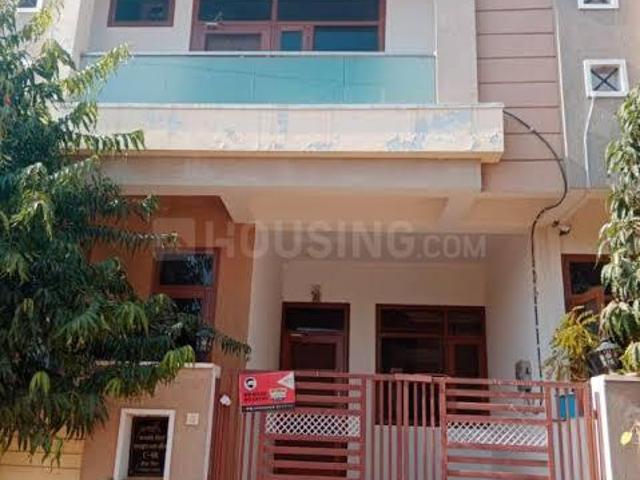 2 BHK Independent Builder Floor in Sector 14 for rent Rohtak. The reference number is 9745530