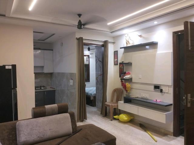 2 BHK Independent Builder Floor in Sector 15 Rohini for rent New Delhi. The reference number is 21117386