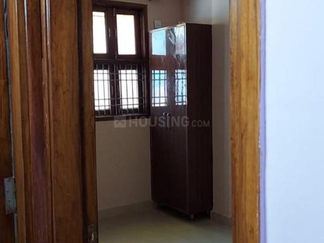 2 BHK Independent Builder Floor in Sector 16 Rohini for rent New Delhi. The reference number is 21375220