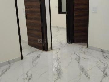 2 BHK Independent Builder Floor in Sector 16 Rohini for resale New Delhi. The reference number is 19408275