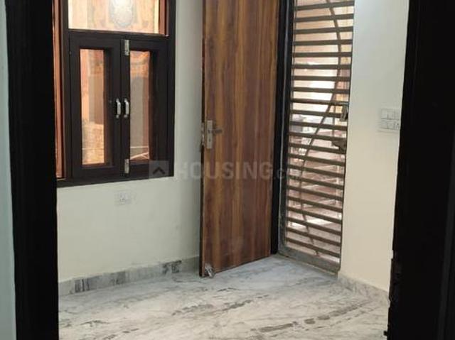 2 BHK Independent Builder Floor in Sector 16 Rohini for resale New Delhi. The reference number is 19488480