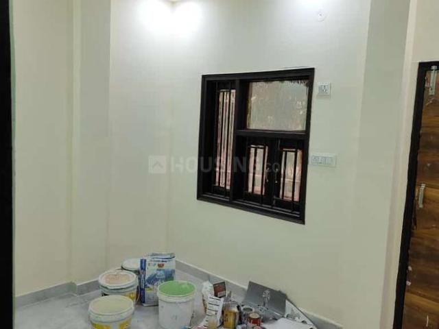 2 BHK Independent Builder Floor in Sector 16 Rohini for resale New Delhi. The reference number is 19488507