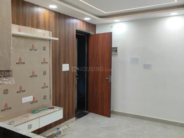 2 BHK Independent Builder Floor in Sector 16 Rohini for resale New Delhi. The reference number is 19753208