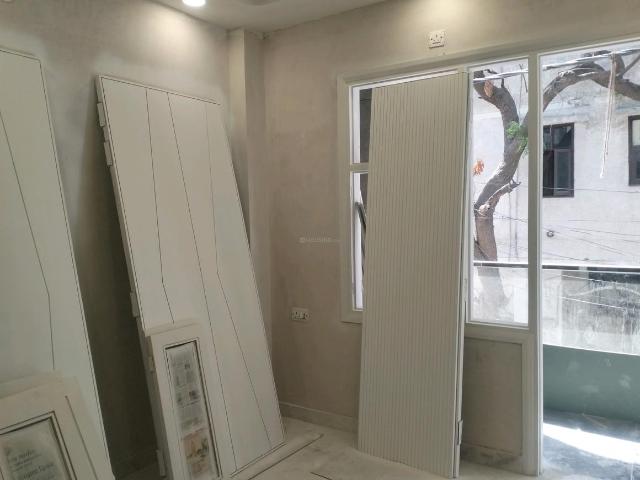 2 BHK Independent Builder Floor in Sector 16 Rohini for resale New Delhi. The reference number is 19878266