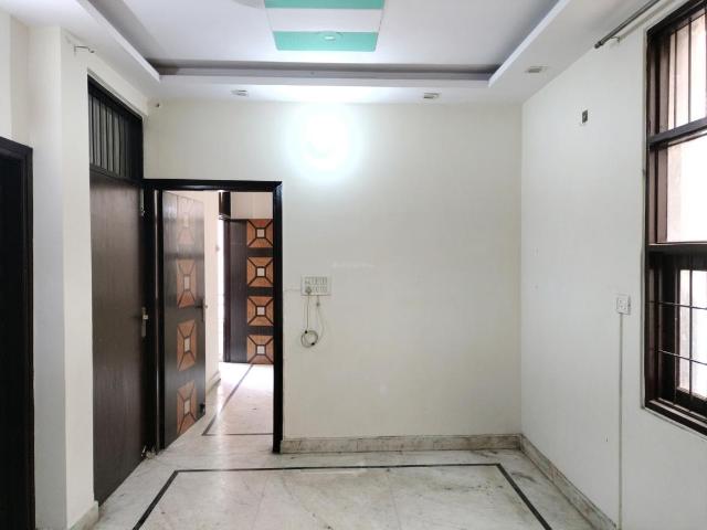 2 BHK Independent Builder Floor in Sector 19 Dwarka for rent New Delhi. The reference number is 21121082
