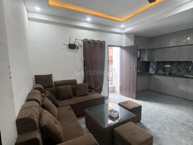 2 BHK Independent Builder Floor in Sector 23 Dwarka for rent New Delhi. The reference number is 18612936