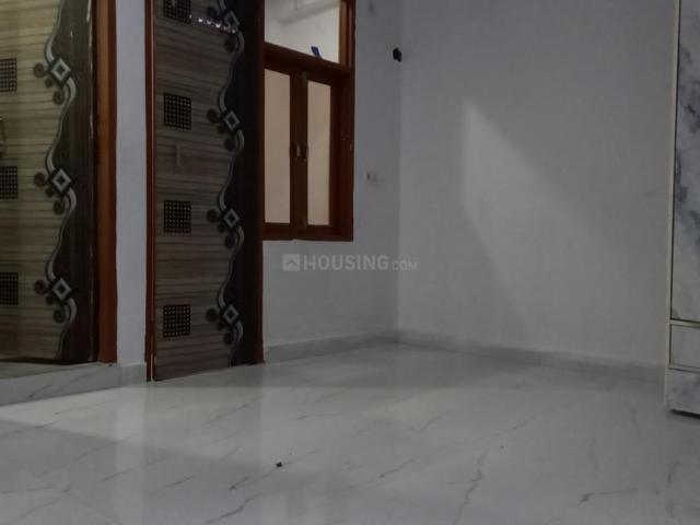 2 BHK Independent Builder Floor in Sector 23 Dwarka for rent New Delhi. The reference number is 21050595