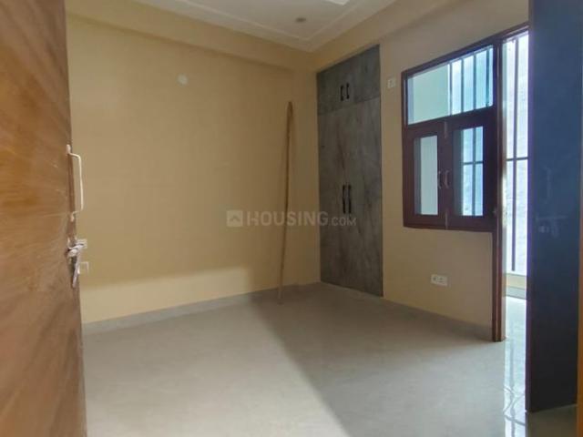 2 BHK Independent Builder Floor in Sector 23 Dwarka for rent New Delhi. The reference number is 21171284