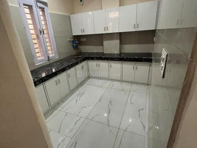 2 BHK Independent Builder Floor in Sector 23 Dwarka for rent New Delhi. The reference number is 21194338