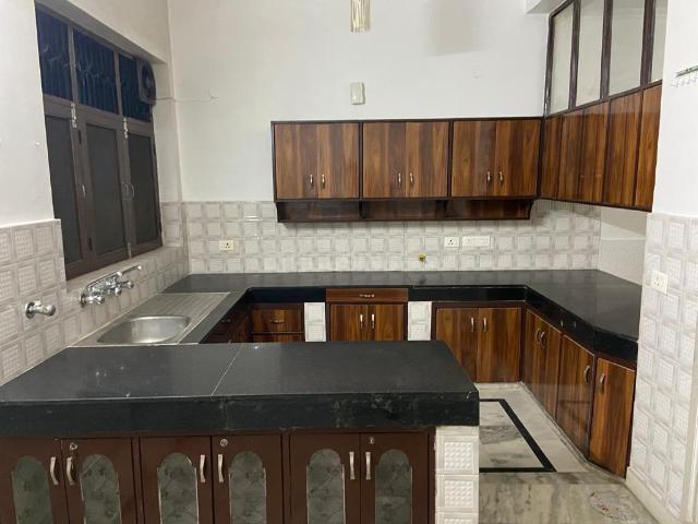 2 BHK Independent Builder Floor in Sector 23 for rent Gurgaon. The reference number is 20335854