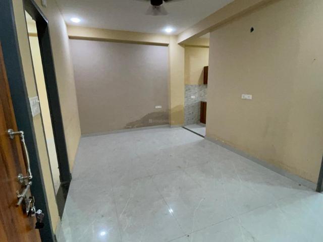 2 BHK Independent Builder Floor in Sector 23A for rent Gurgaon. The reference number is 21011817