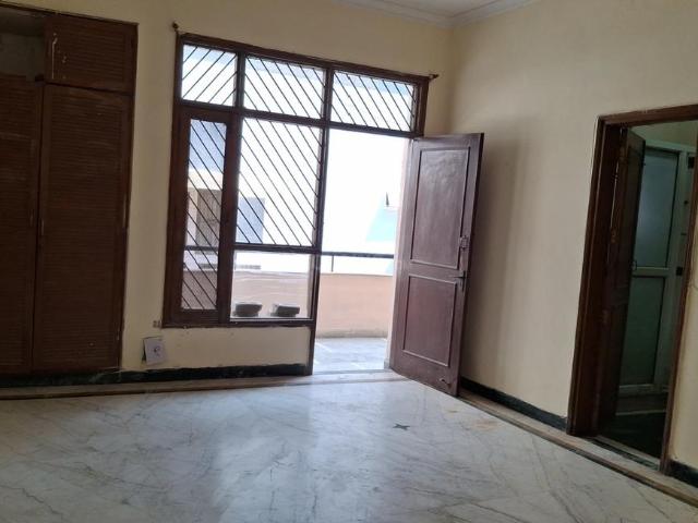 2 BHK Independent Builder Floor in Sector 21 for rent Gurgaon. The reference number is 20084391