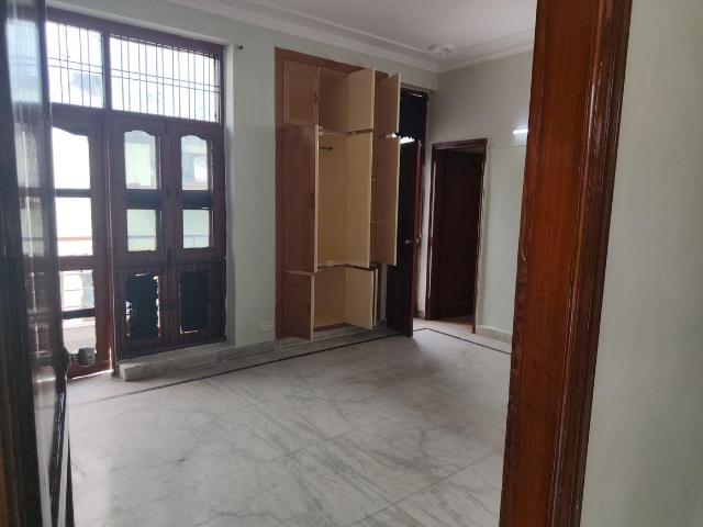 2 BHK Independent Builder Floor in Sector 21C for rent Faridabad. The reference number is 21006290