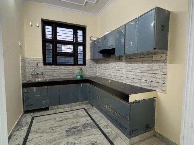 2 BHK Independent Builder Floor in Sector 22 for rent Gurgaon. The reference number is 20635160