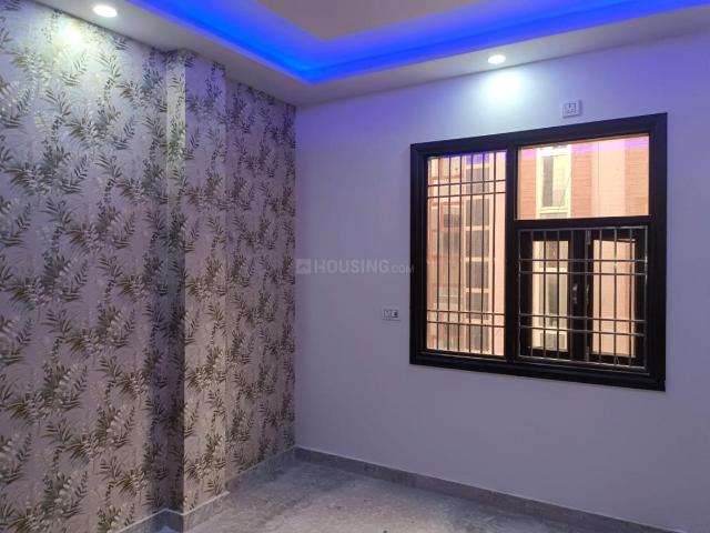 2 BHK Independent Builder Floor in Sector 24 Rohini for rent New Delhi. The reference number is 19819322