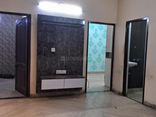 2 BHK Independent Builder Floor in Sector 24 Rohini for rent New Delhi. The reference number is 20358164