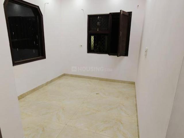 2 BHK Independent Builder Floor in Sector 24 Rohini for rent New Delhi. The reference number is 20740679