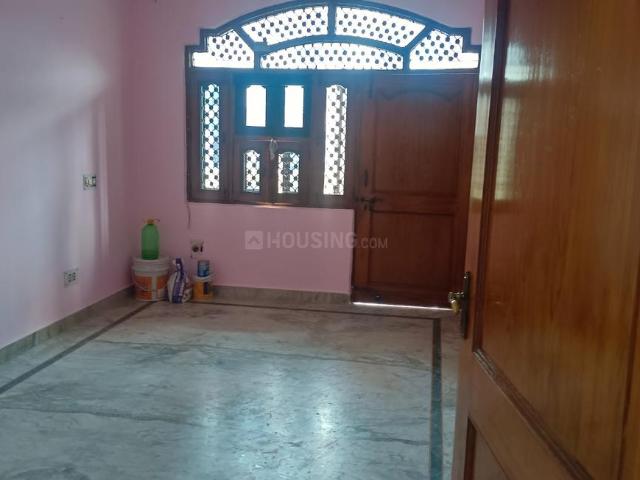 2 BHK Independent Builder Floor in Sector 24 Rohini for rent New Delhi. The reference number is 20764196