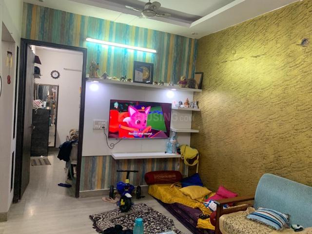 2 BHK Independent Builder Floor in Sector 24 Rohini for rent New Delhi. The reference number is 20799085