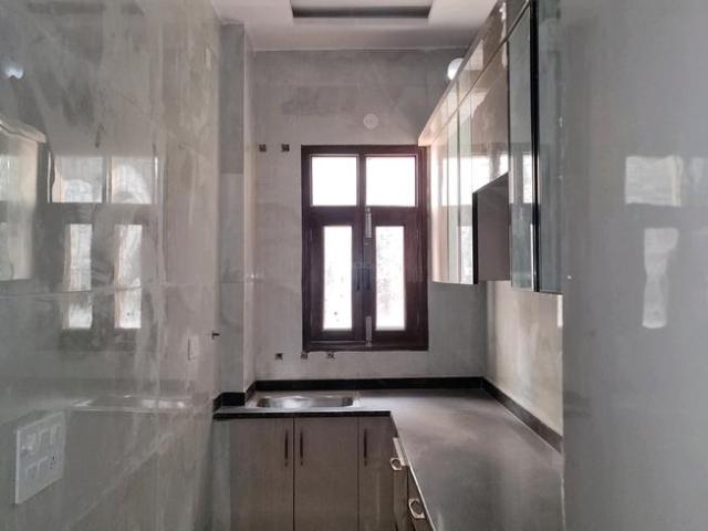 2 BHK Independent Builder Floor in Sector 24 Rohini for resale New Delhi. The reference number is 11059698