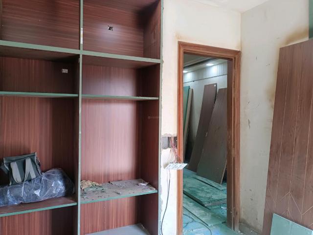 2 BHK Independent Builder Floor in Sector 24 Rohini for resale New Delhi. The reference number is 19507955