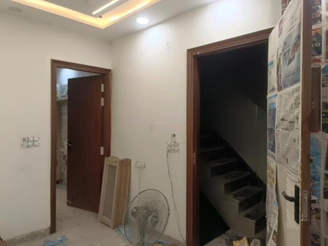 2 BHK Independent Builder Floor in Sector 24 Rohini for resale New Delhi. The reference number is 20482204