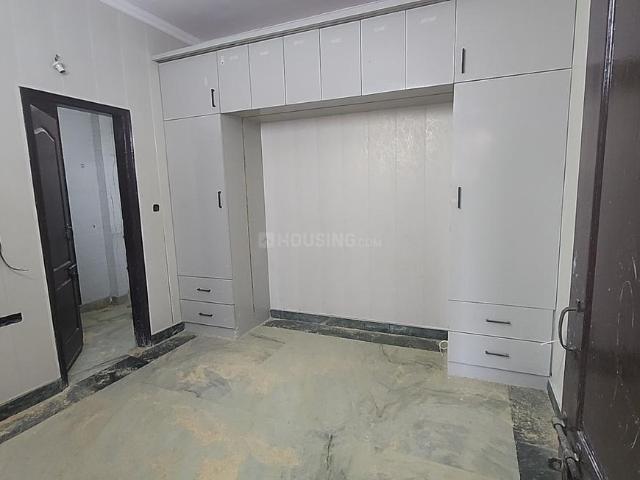 2 BHK Independent Builder Floor in Sector 24 Rohini for resale New Delhi. The reference number is 20149722