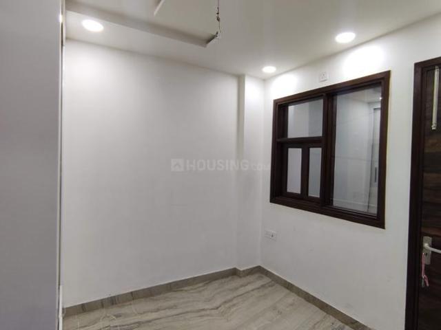 2 BHK Independent Builder Floor in Sector 25 Rohini for resale New Delhi. The reference number is 21036124