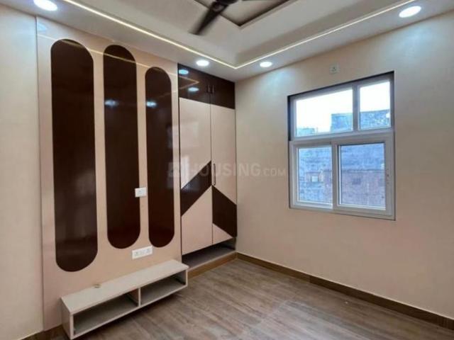 2 BHK Independent Builder Floor in Sector 25 Rohini for resale New Delhi. The reference number is 21123670