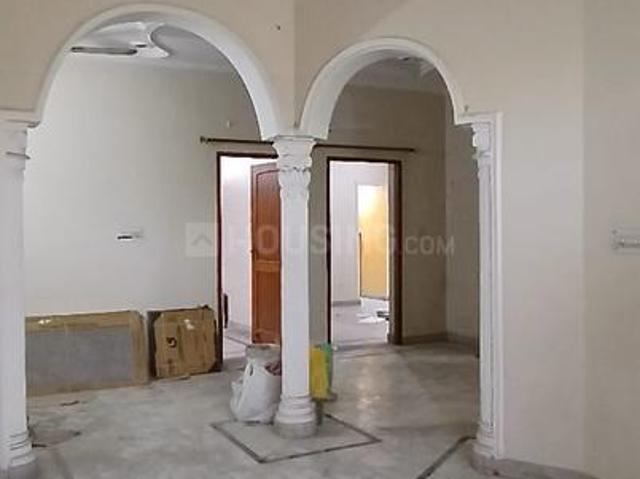 2 BHK Independent Builder Floor in Sector 31 for rent Faridabad. The reference number is 17043136