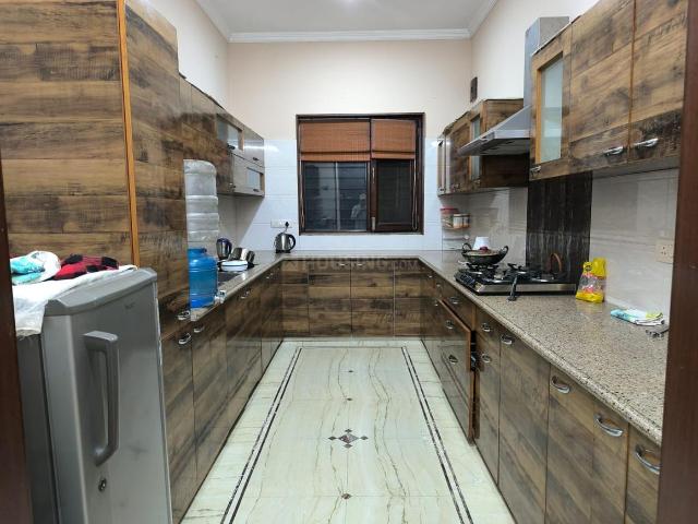 2 BHK Independent Builder Floor in Sector 31 for rent Faridabad. The reference number is 19474470