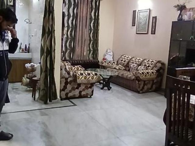 2 BHK Independent Builder Floor in Sector 32 for rent Faridabad. The reference number is 17179645