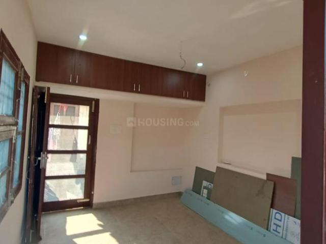 2 BHK Independent Builder Floor in Sector 34 for rent Chandigarh. The reference number is 20059427