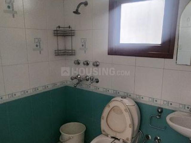 2 BHK Independent Builder Floor in Sector 35 for rent Chandigarh. The reference number is 18061323