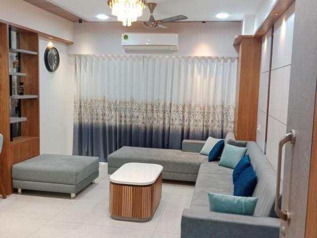 2 BHK Independent Builder Floor in Sector 3 for rent Gandhinagar. The reference number is 18390660