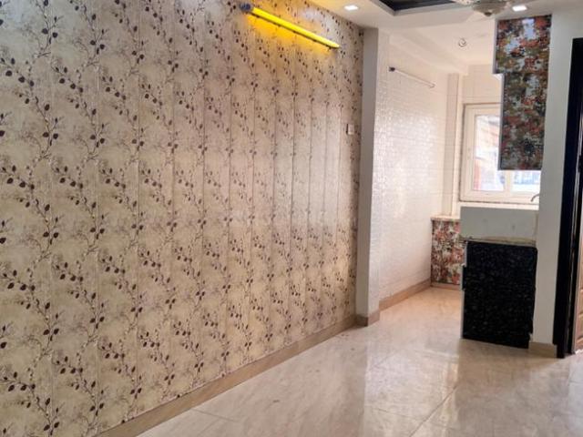 2 BHK Independent Builder Floor in Sector 3 Rohini for rent New Delhi. The reference number is 11671630